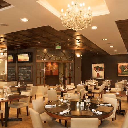 Hotel Reina Isabel Quito Kültér fotó