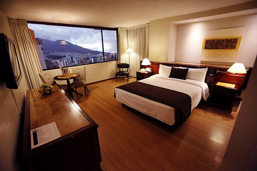 Hotel Reina Isabel Quito Kültér fotó